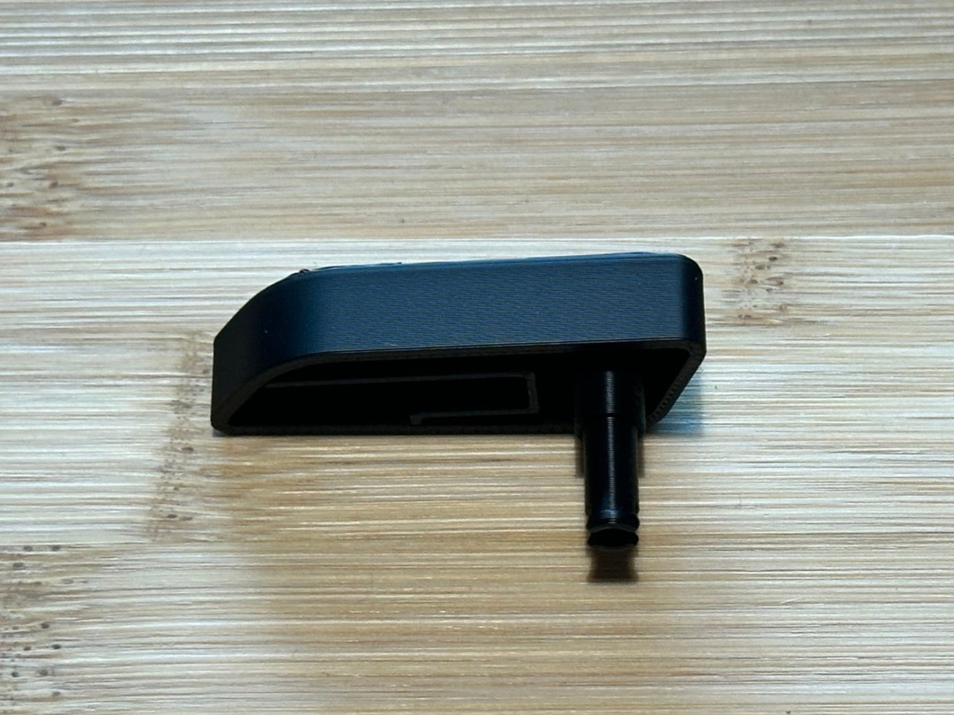 Tesla Model 3/Y Passenger sear upper adjuster 2019 - 2023